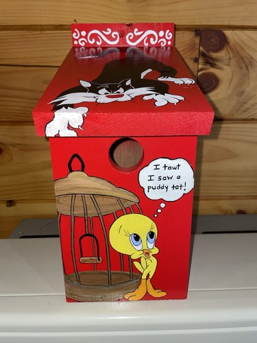 Tweety and sylvester hand - tweety,