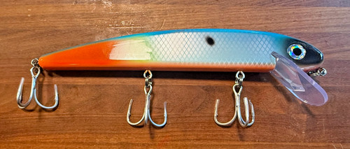 Duluxe inch crankbait - 10.5,