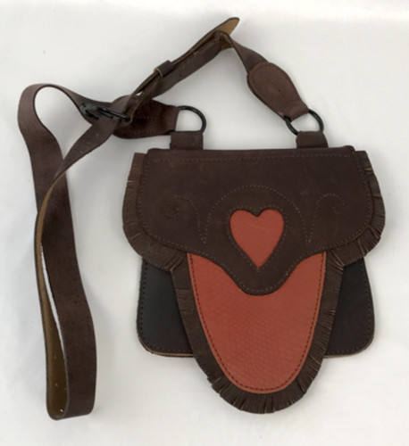 Beaver tail hunting - tail, pouch