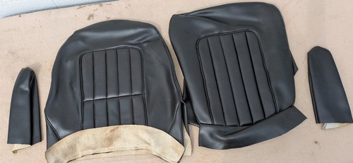 Black seat kit - black,