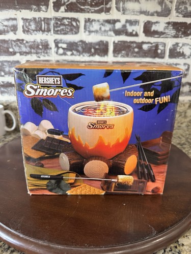 Hershey indoor outdoor - hershey's, indoor-outdoor