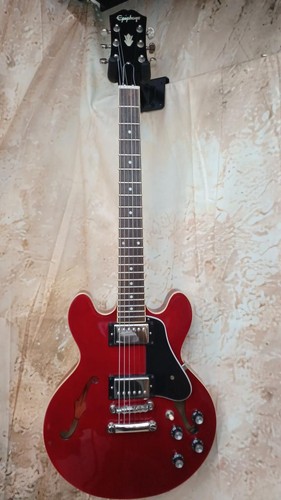 Epiphone inspired gibson - inspired,
