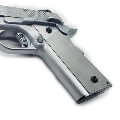 1911 grips under - 1911, plate