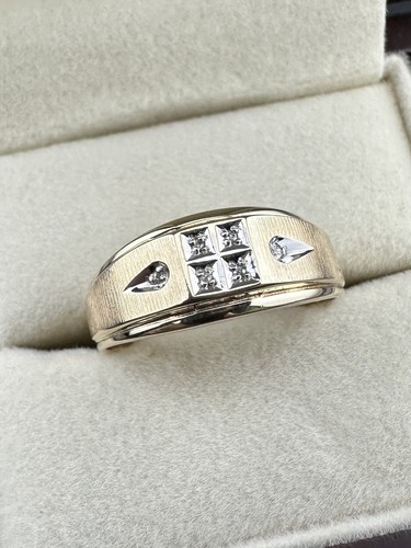10k yellow gold - yellow, diamond