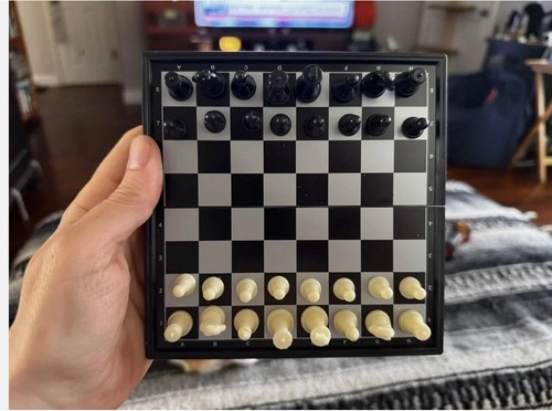 Magnetic travel chess - magnetic, mini