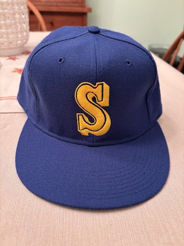 Vintage new era - era, seattle