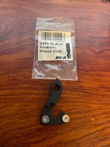 Rear derailleur hanger for - derailleur,