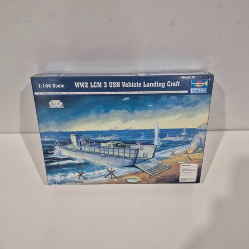 Trumpeter 144 scale ww2 lcm - 1/144,