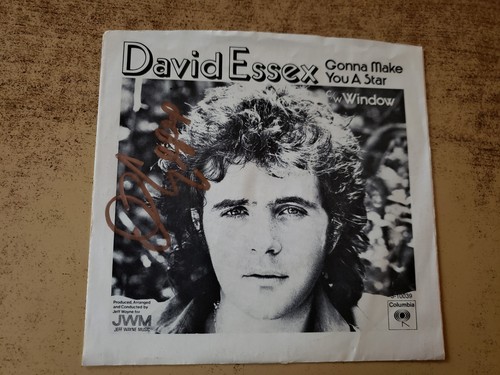 Autographed excellent 1970s - autographed,
