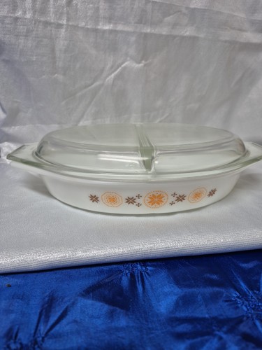 Vtg pyrex town and - and, country