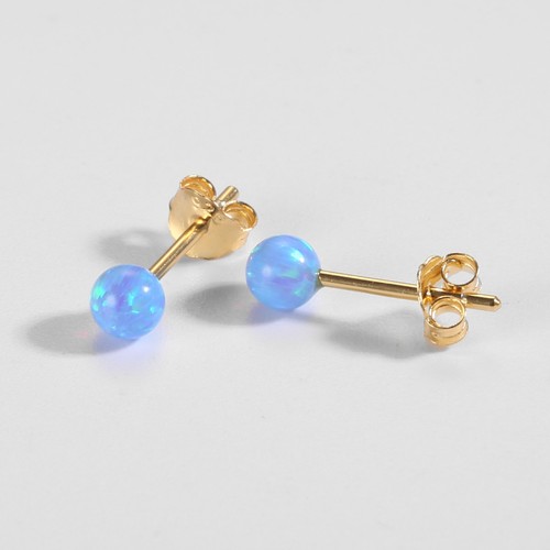 925 sterling silver - tiny, stud