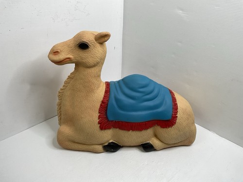 Camel blow mold nativity - camel,
