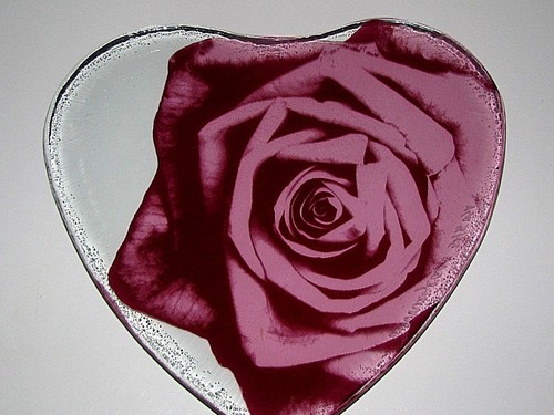 Annieglass heart shaped dish - heart,