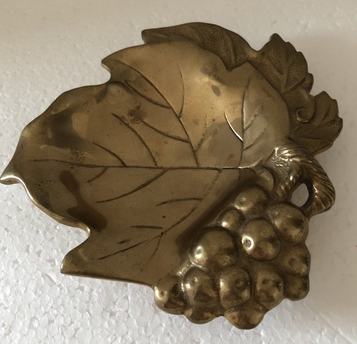 Vtg brass grape leaf tray - vtg,