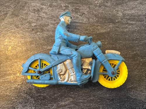 Vintage 1950 auburn rubber - 1950,