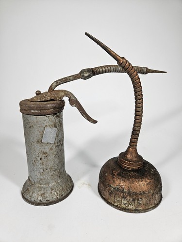 Vintage eagle pump oiler - pump,