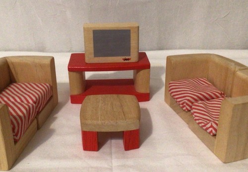 Plan toys wooden dollhouse - plan,