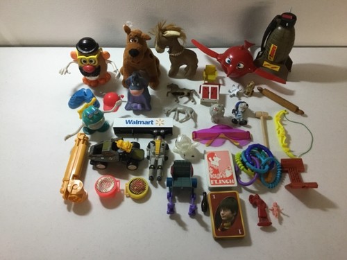 Collectable toy lot - (, )