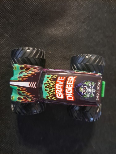 Grave digger bad bone car - bad,