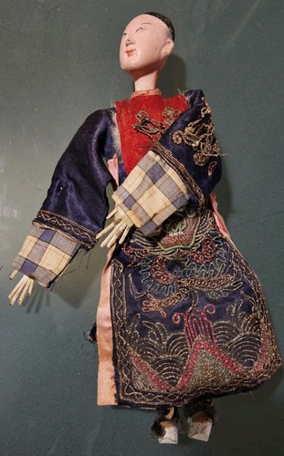 Antique chinese man - chinese,