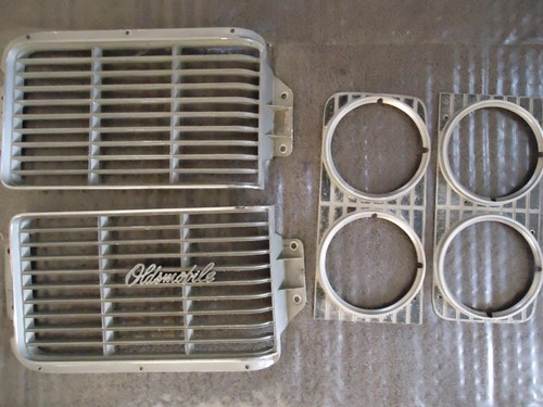 Oldsmobile grille 1969 - oldsmobile,