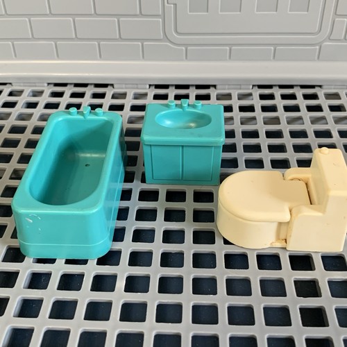 Fisher price little people - little,