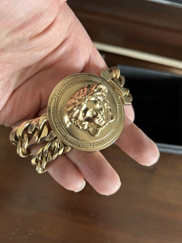 Versace medusa medallion - medusa,