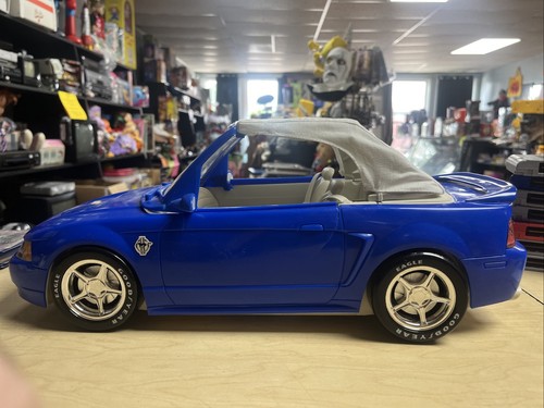Vintage 1999 barbie ford - vintage,