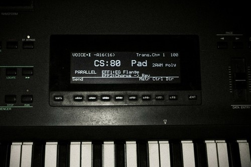 Yamaha 99 custom - yamaha, sy-77