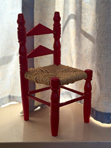 Dollhouse miniature red - miniature,