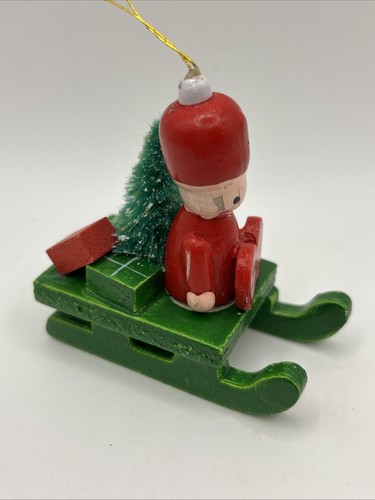 Vintage wooden ornament child - wooden,