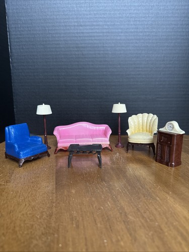 Renwal dollhouse living - dollhouse,