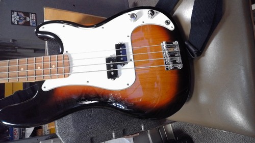 Fender player precision - fender,