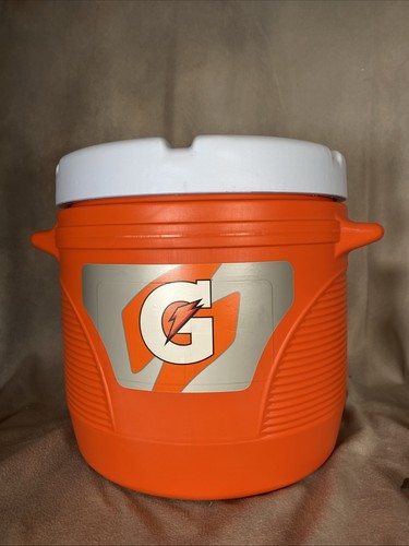 Rubbermaid gatorade gallon - gatorade, 7