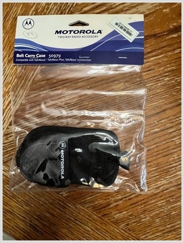 Motorola 50979 radio - radio, case