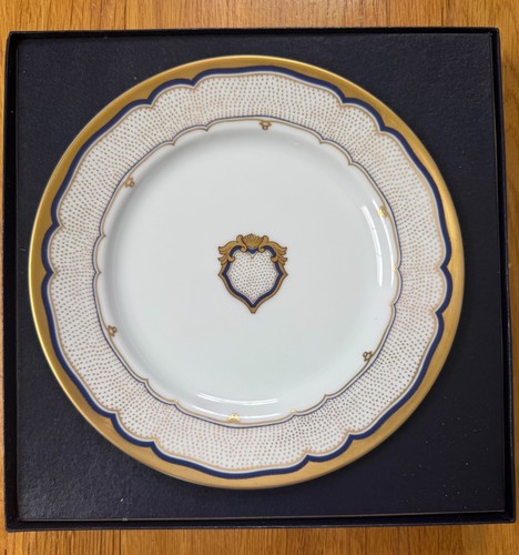 Woodmere china white house - woodmere,