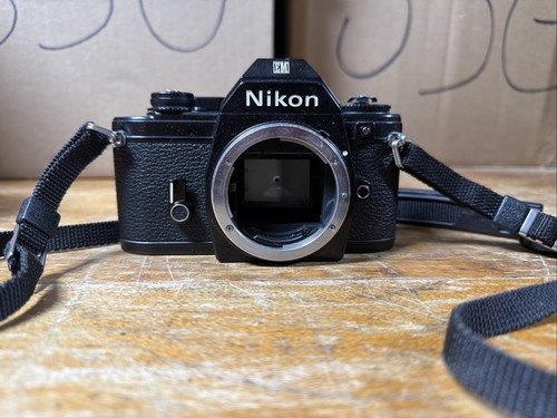 Nikon 35mm film - 35mm, slr