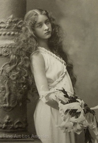 Victorian girl long hair - long,