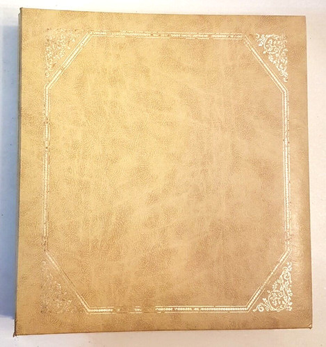 Used vtg magnetic - vtg, photo