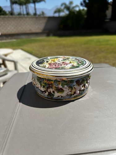 Capodimonte porcelain trinket - porcelain,
