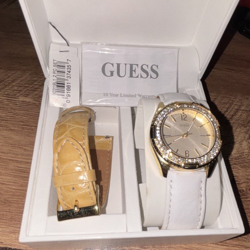Guess women watch with two - guess,