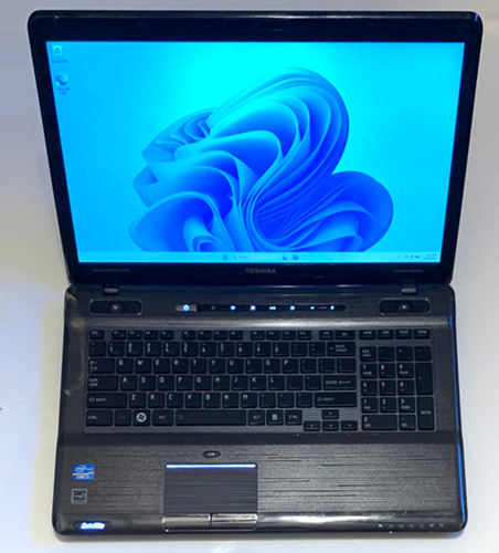 Toshiba satellite p775 - toshiba,
