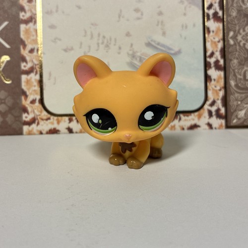 Lps orange and brown crouching - lps,