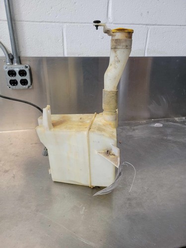Washer bottle subaru - subaru, 05