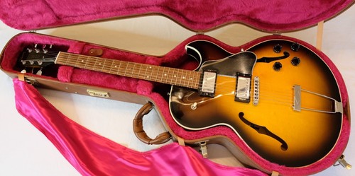 Circa 2001 gibson 135 - es,