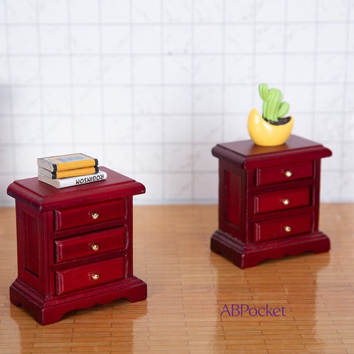 Dollhouse miniature three - miniature, 1:12