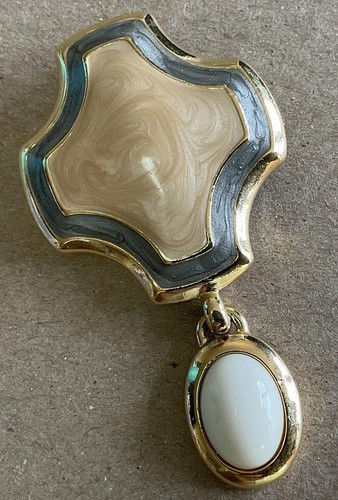 Trifari brooch enamel paint - trifari,