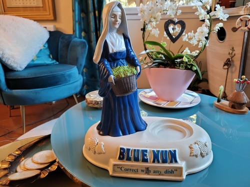 Very rare pub blue nun - rare,