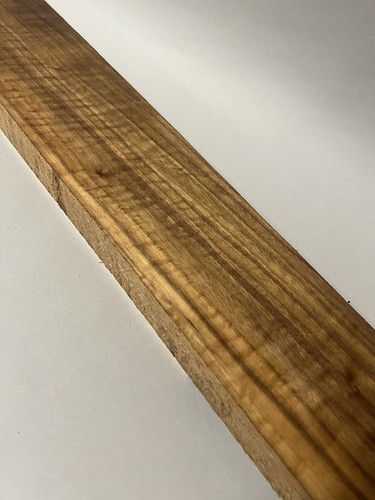 Rift sawn black walnut - black,