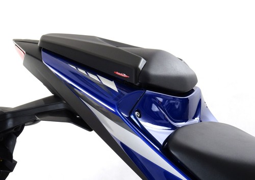 Rear solo seat - cowl, for